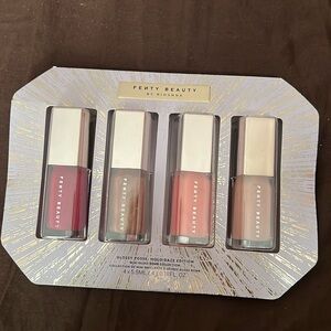 FENTY BEAUTY Christmas 4 piece set.
